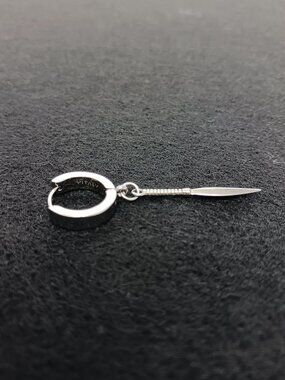 Vitaly Tensho earring